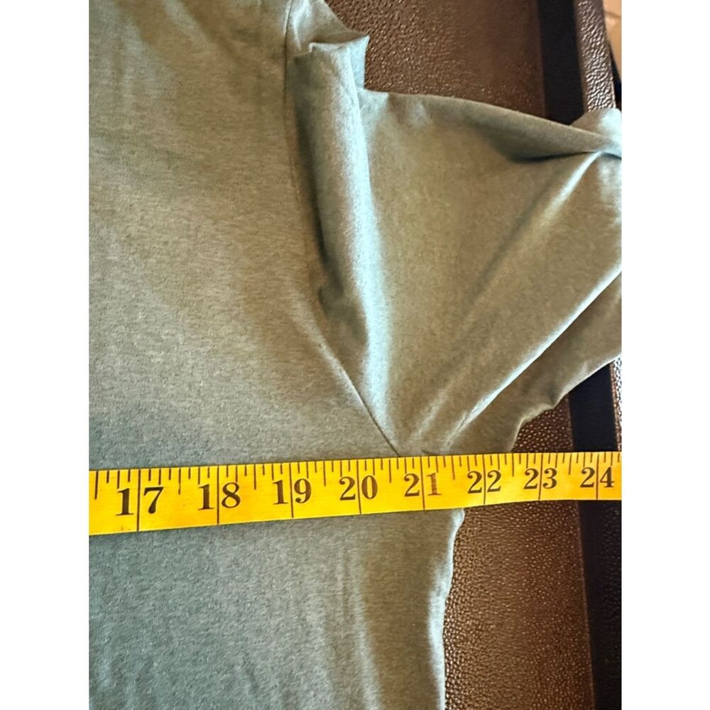 Vuori Daydream Lightweight Crewneck Sweatshirt in Agate Green Heather size L NEW - Picture 9 of 11